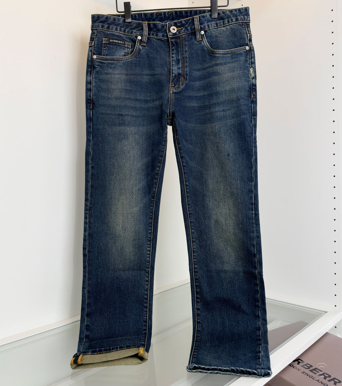 Men Straight fit Jeans