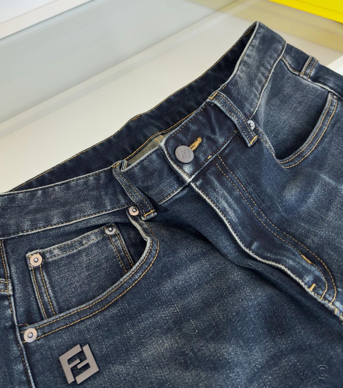 Men Regular fit Jeans