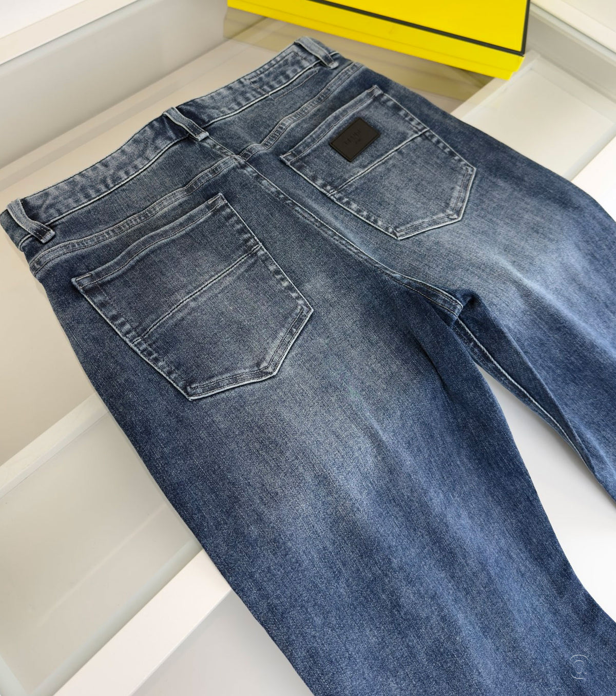 Men Regular fit Jeans