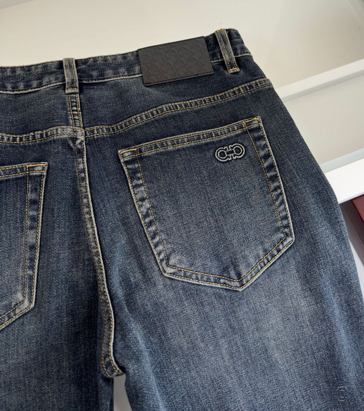 Men Regular fit Jeans