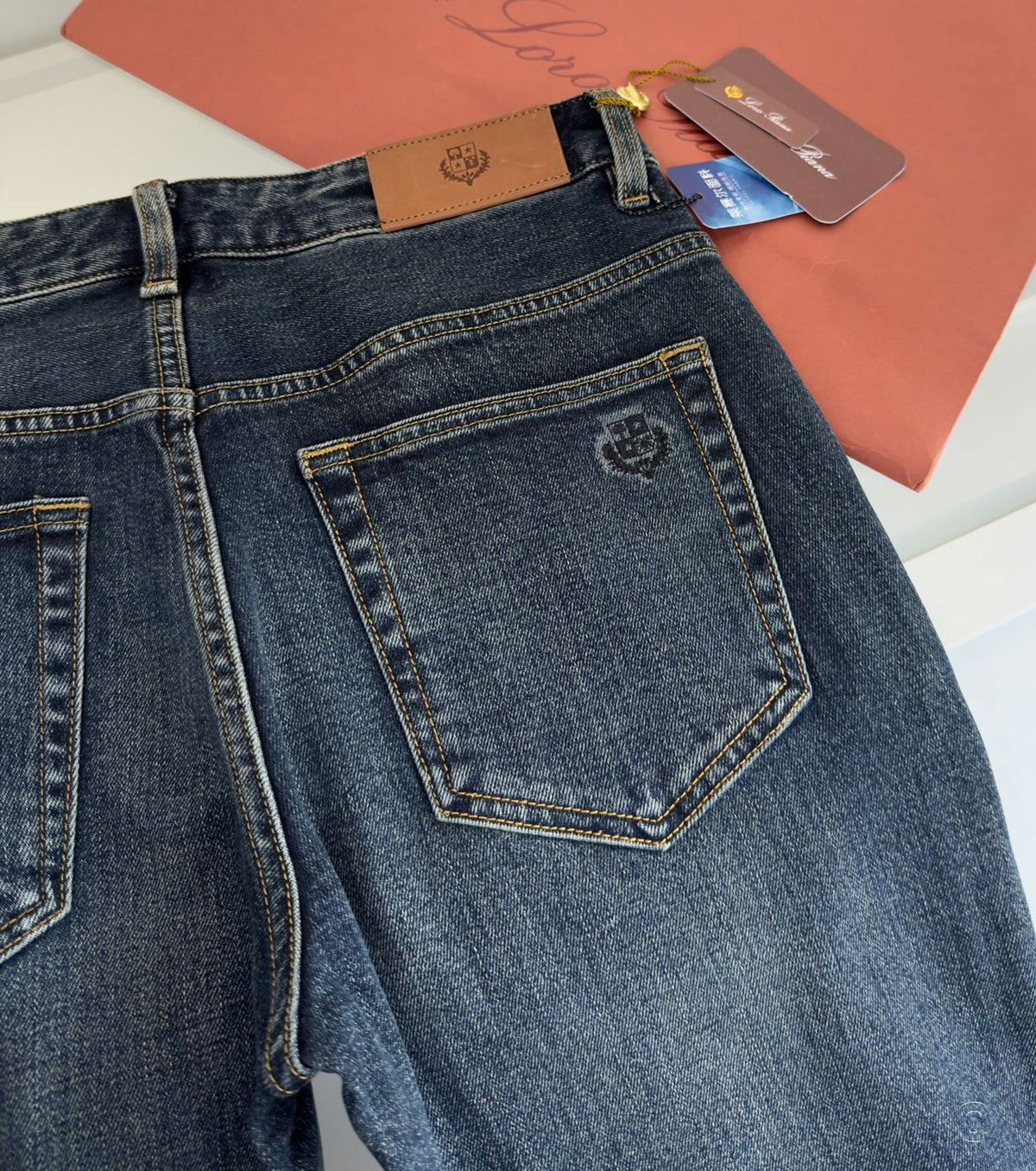 Men Regular fit Jeans