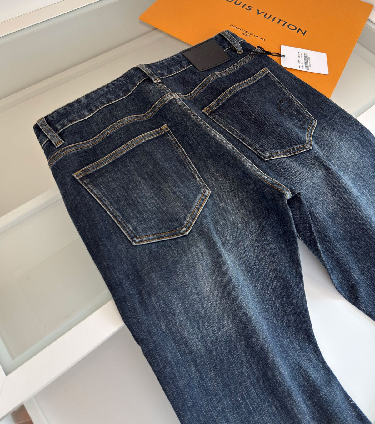 Men Classic Jeans