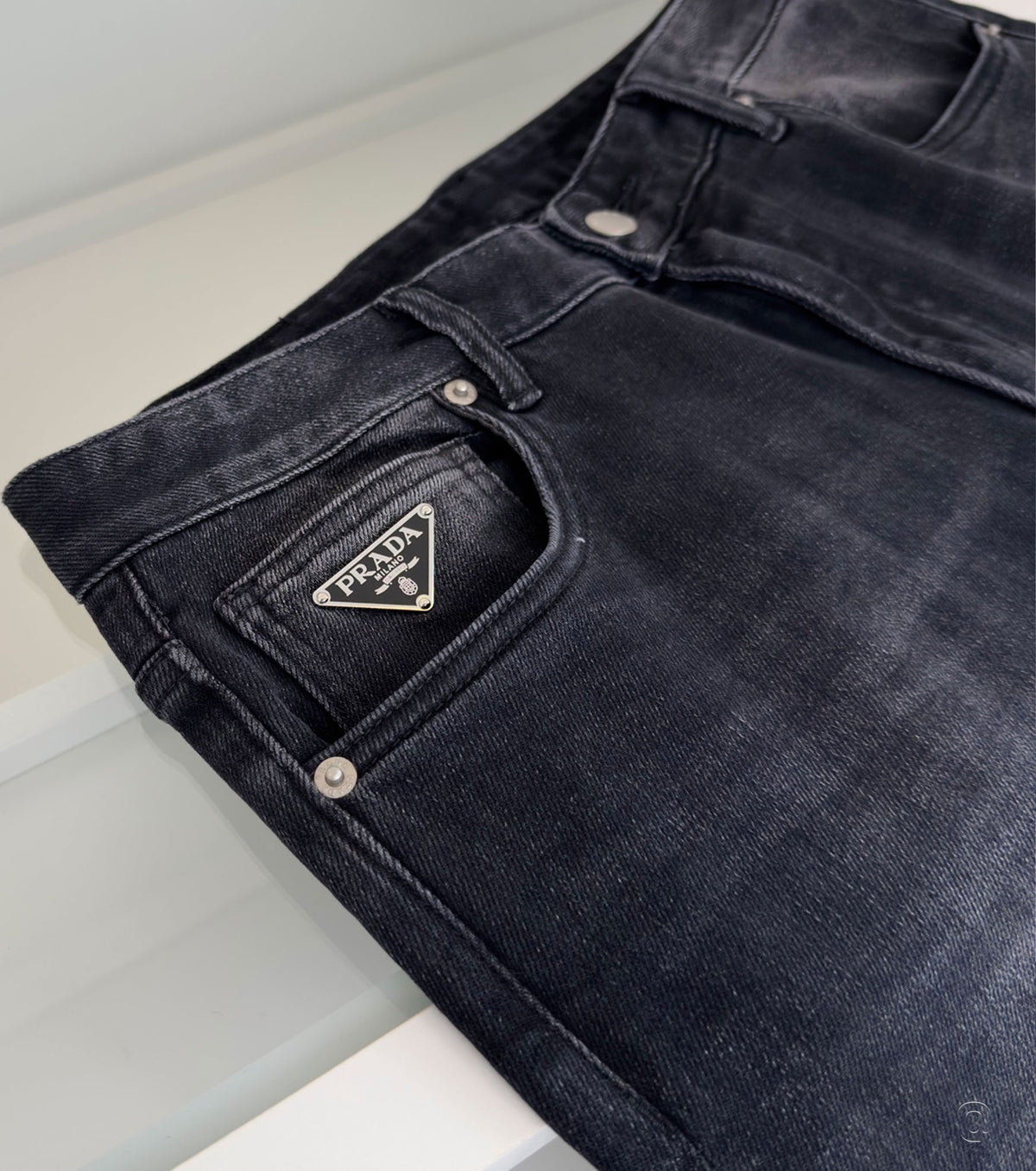 Men Straight fit Jeans