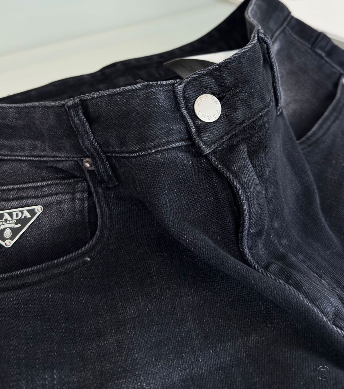 Men Straight fit Jeans