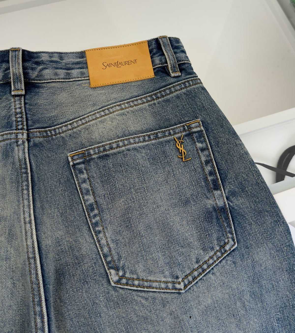 Men Straight fit Jeans