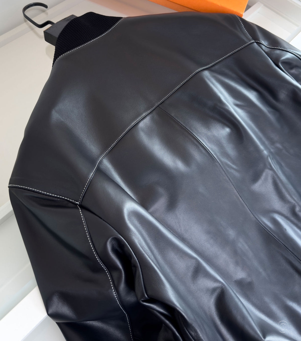 Мъжко кожено яке