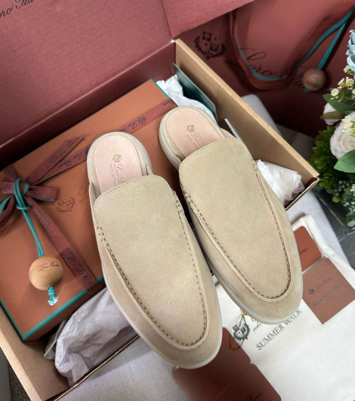 Summer Walk The Gift of Kings Loafer