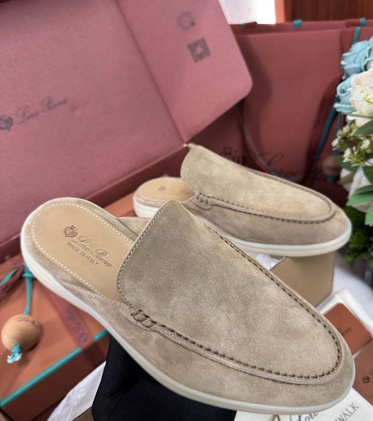 Summer Walk The Gift of Kings Loafer