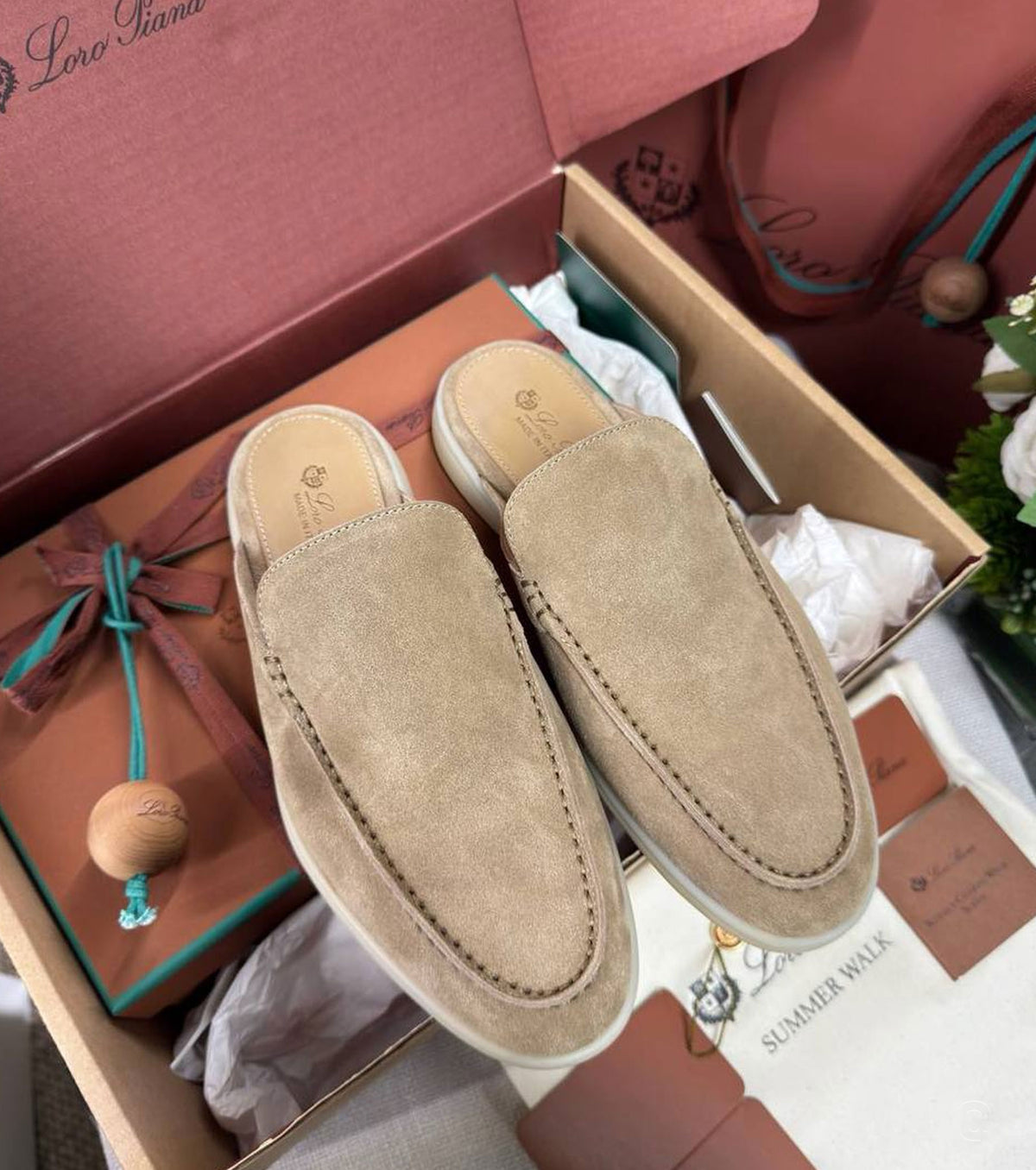 Summer Walk The Gift of Kings Loafer