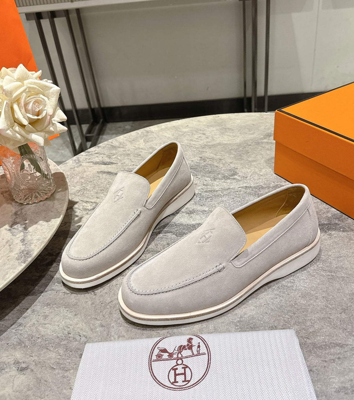 Low loafer