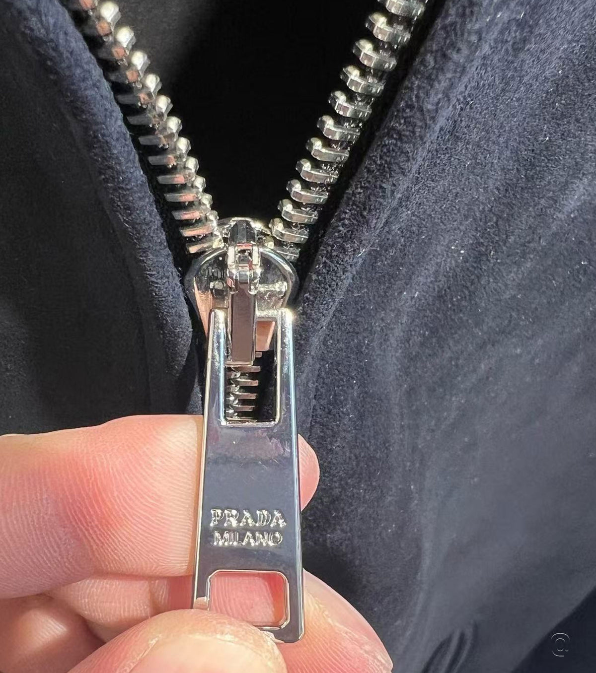 Мъжки бомбър велур