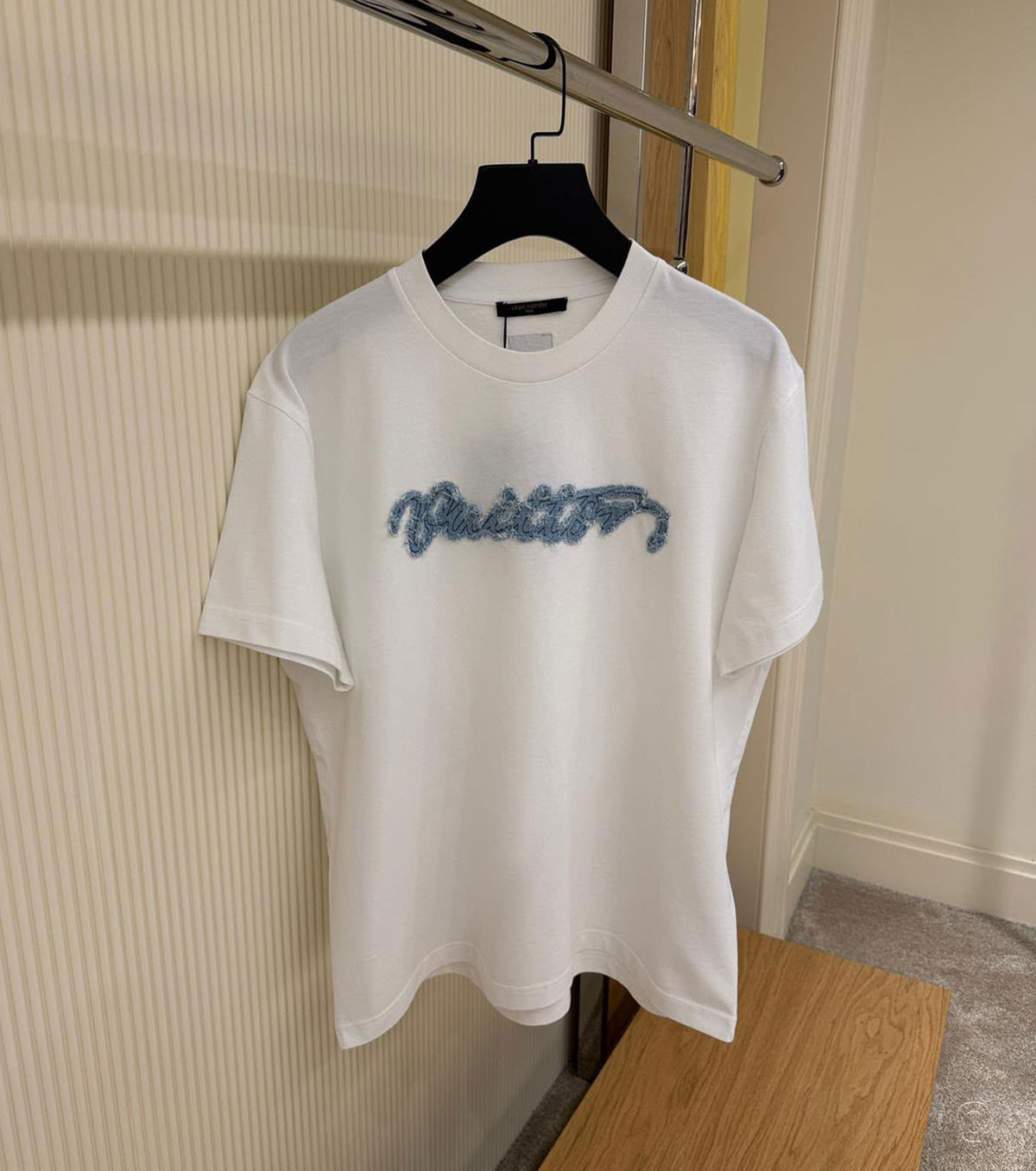 Denim Signature Short-Sleeved T-Shirt 26-1385