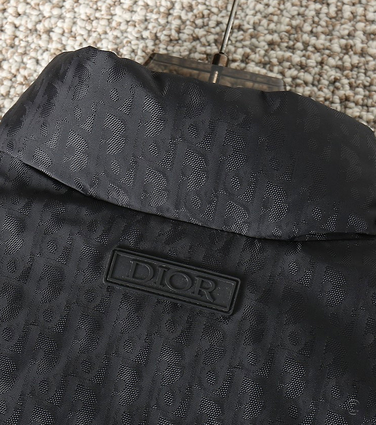 Жакардов пухен елек