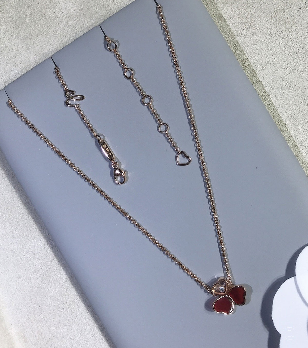 HAPPY HEARTS WINGS Колие