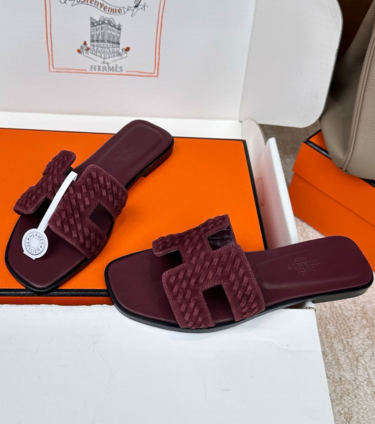 Oran sandal