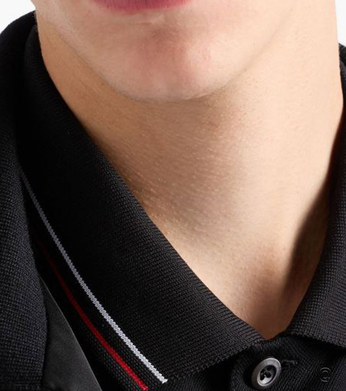 Short-sleeved Piqué polo T-shirt PRA8119