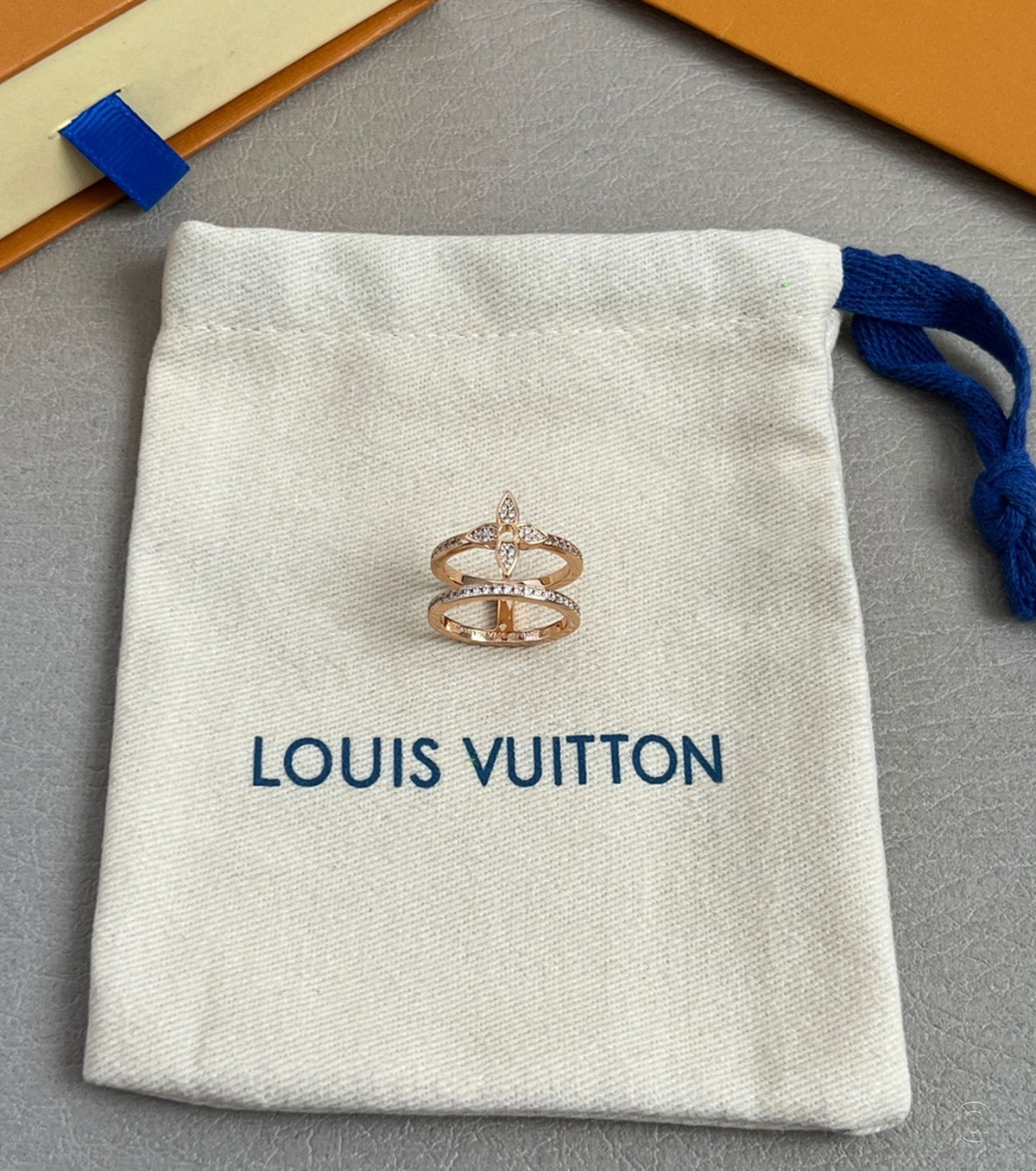 Пръстен Idylle Blossom Two-Row