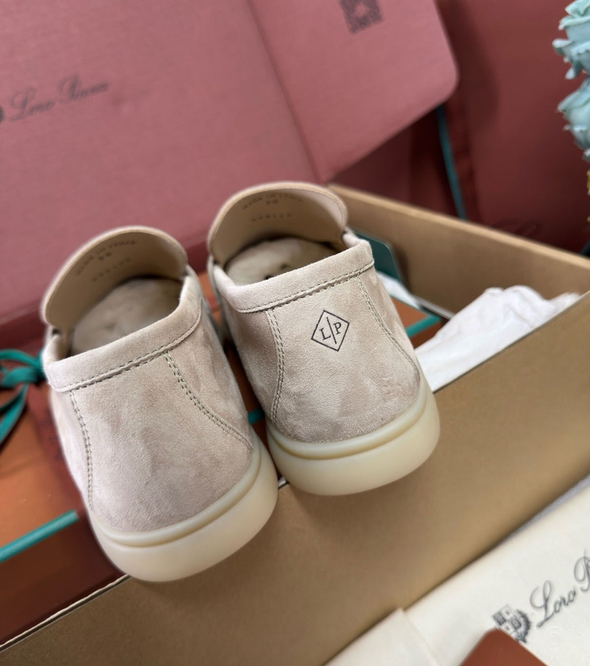 Unisex Summer Charms Walk Loafer