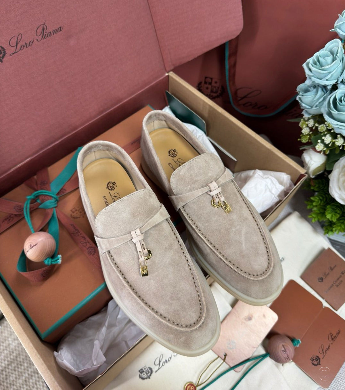 Unisex Summer Charms Walk Loafer