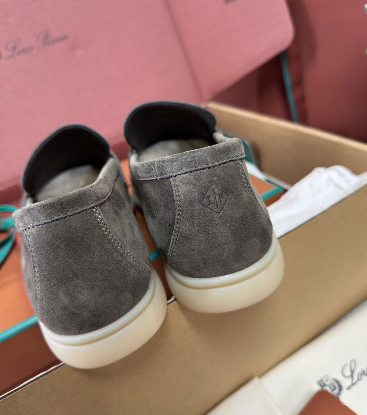 Unisex Summer Charms Walk Loafer