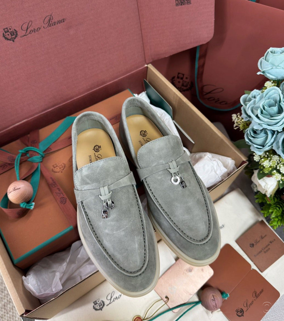 Unisex Summer Charms Walk Loafer