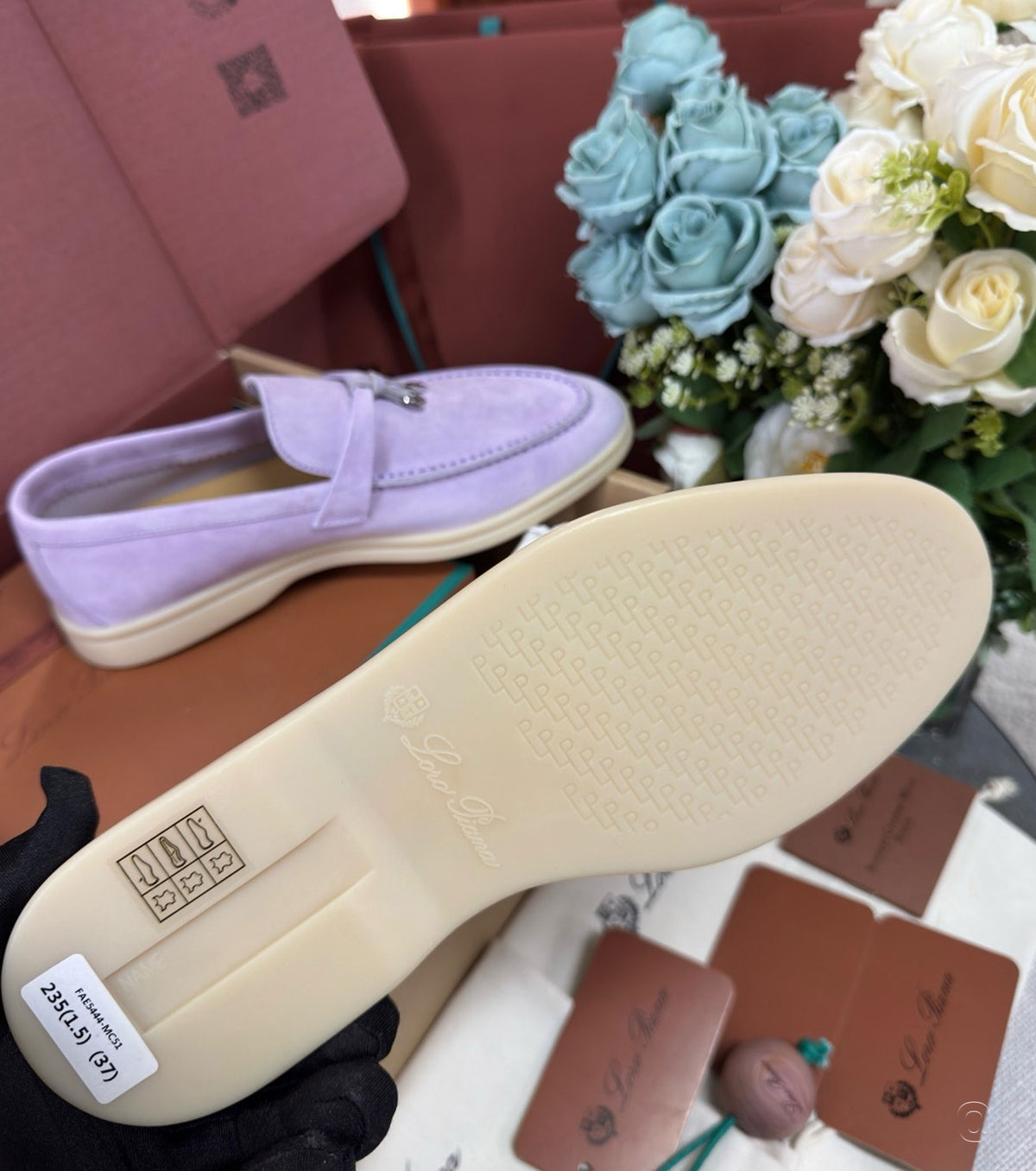 Unisex Summer Charms Walk Loafer