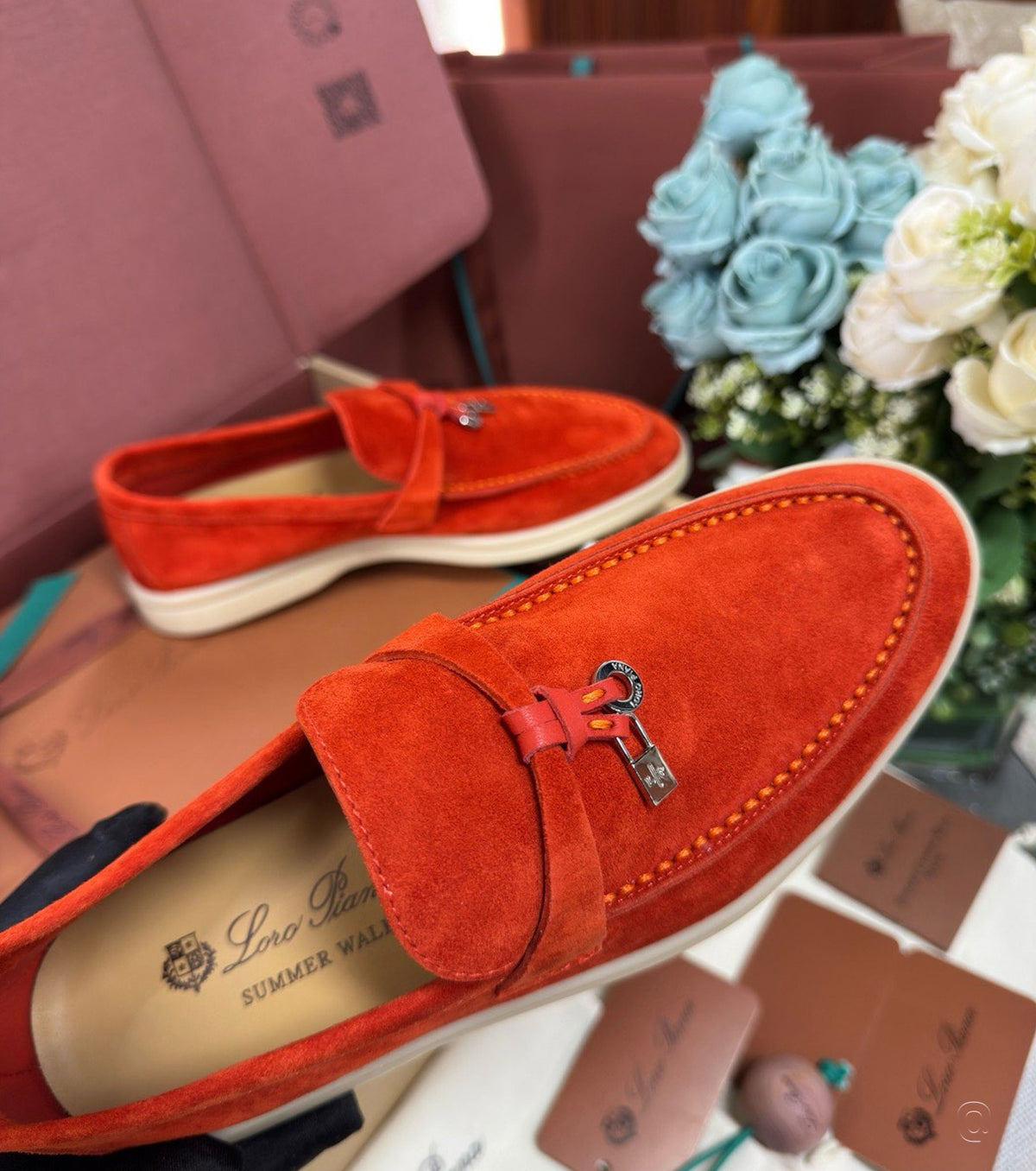 Unisex Summer Charms Walk Loafer