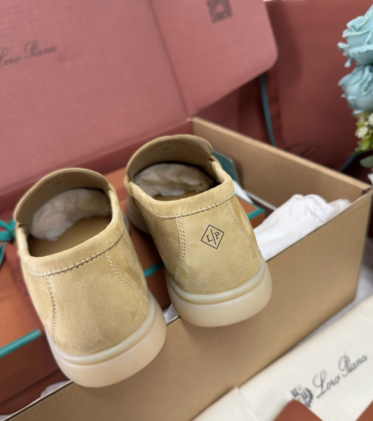 Unisex Summer Charms Walk Loafer