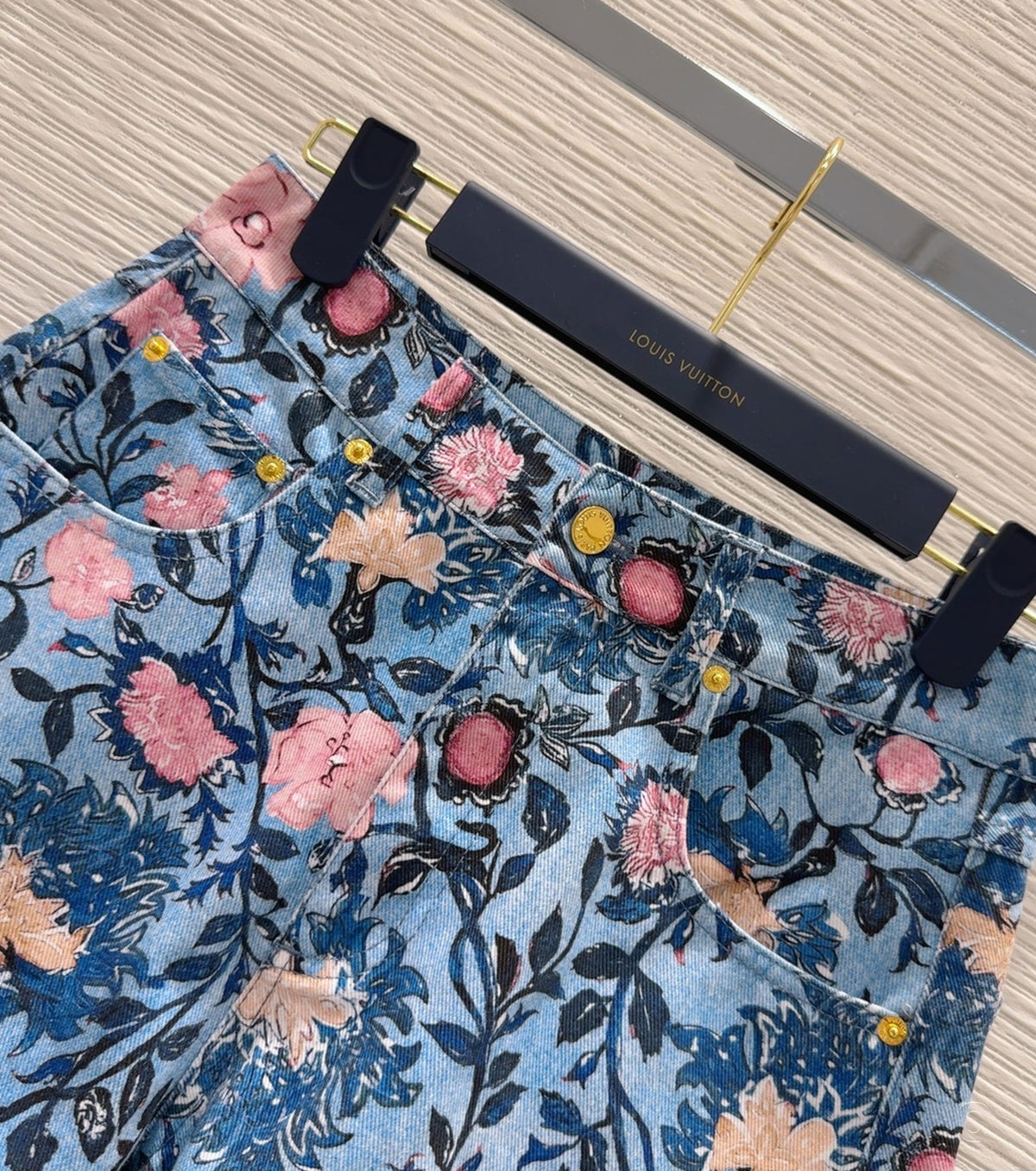 Printed denim shorts