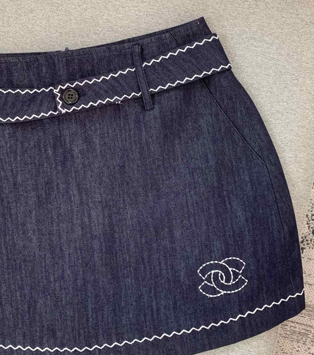 Denim mini skirt