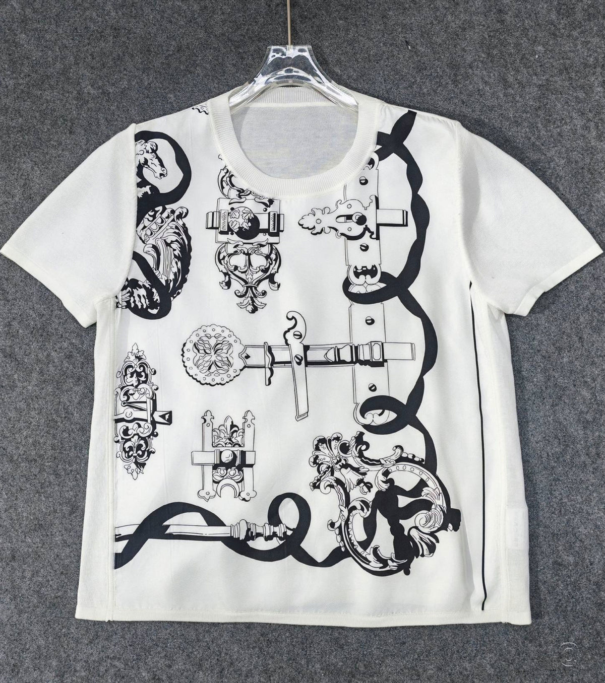 "Ferronnerie Remix" short-sleeve sweater