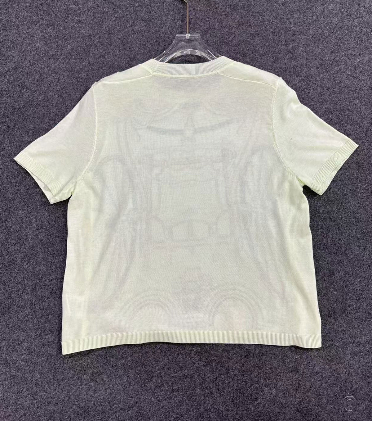 Short-sleeve silk sweater