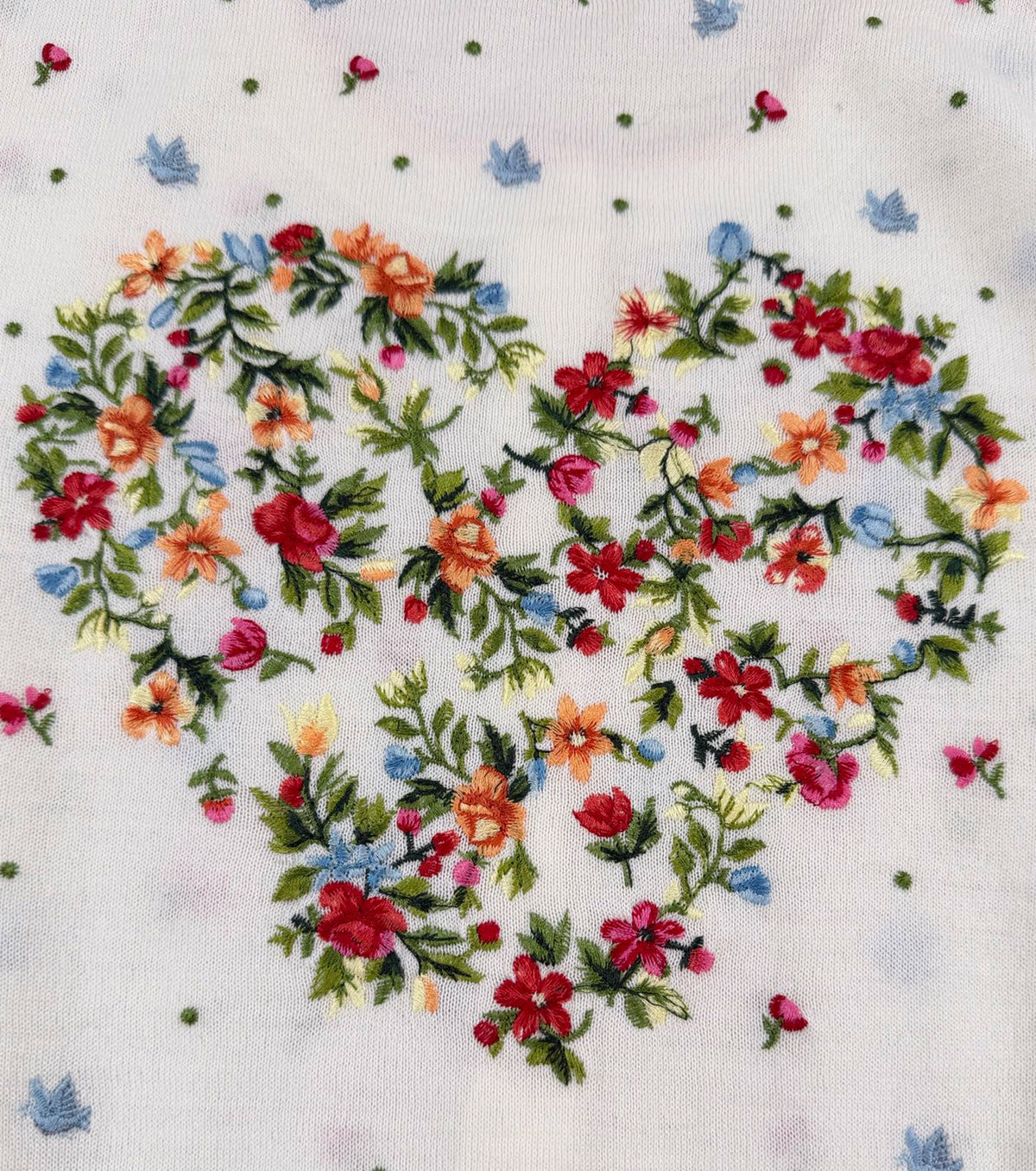 Фино плетена жилетка