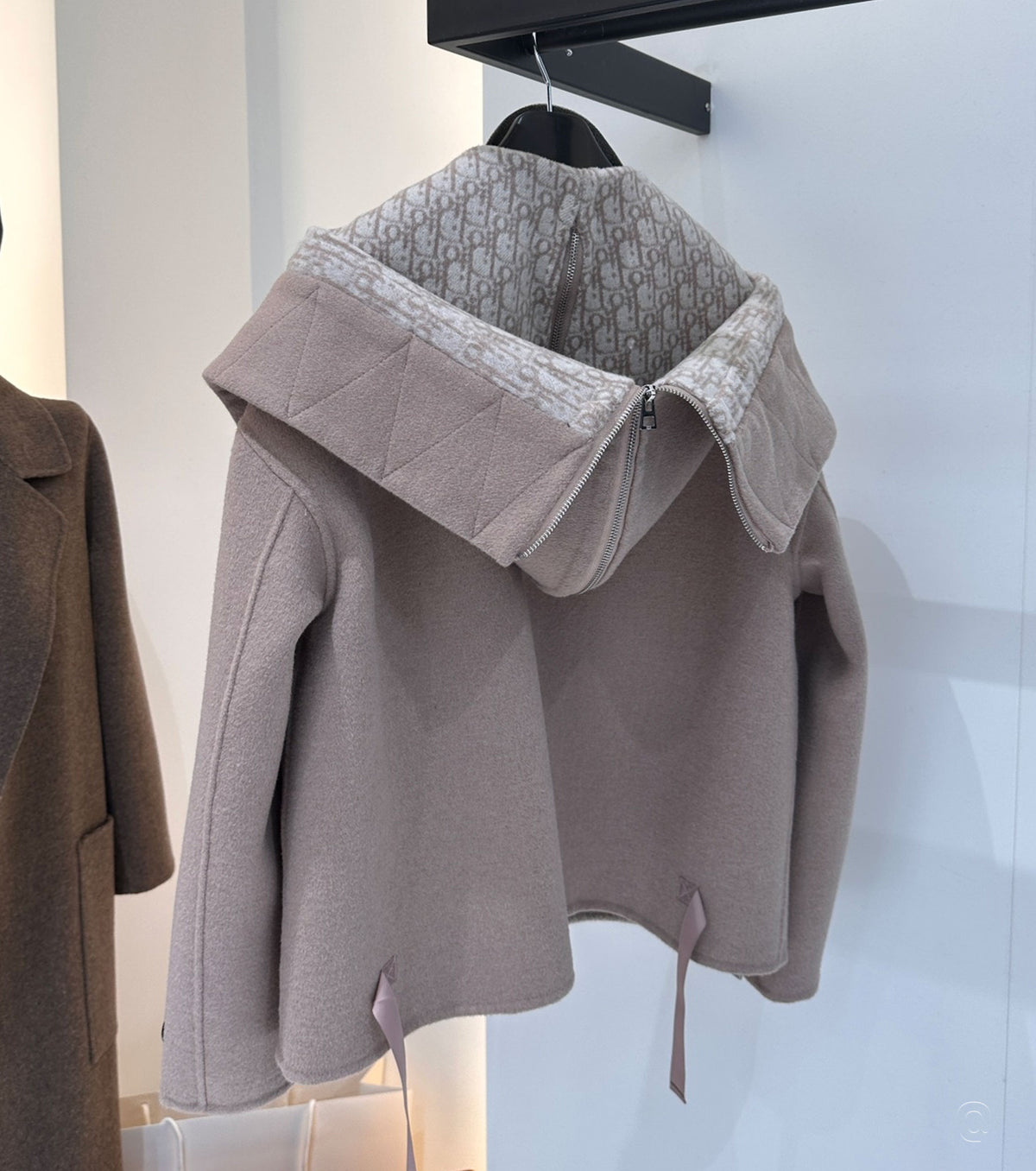 Women Zipped-Hood Coat