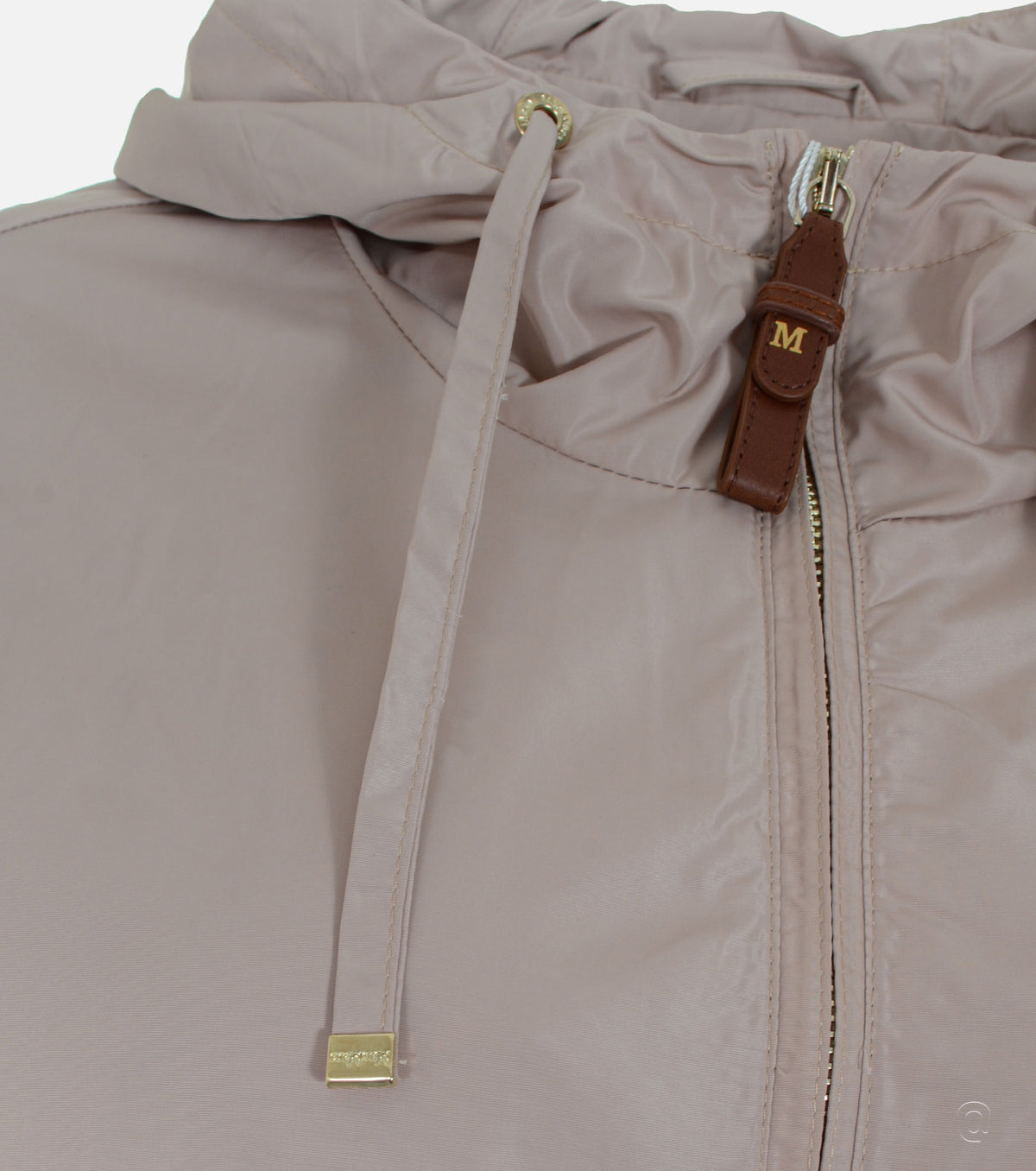 Дамско Преходно яке