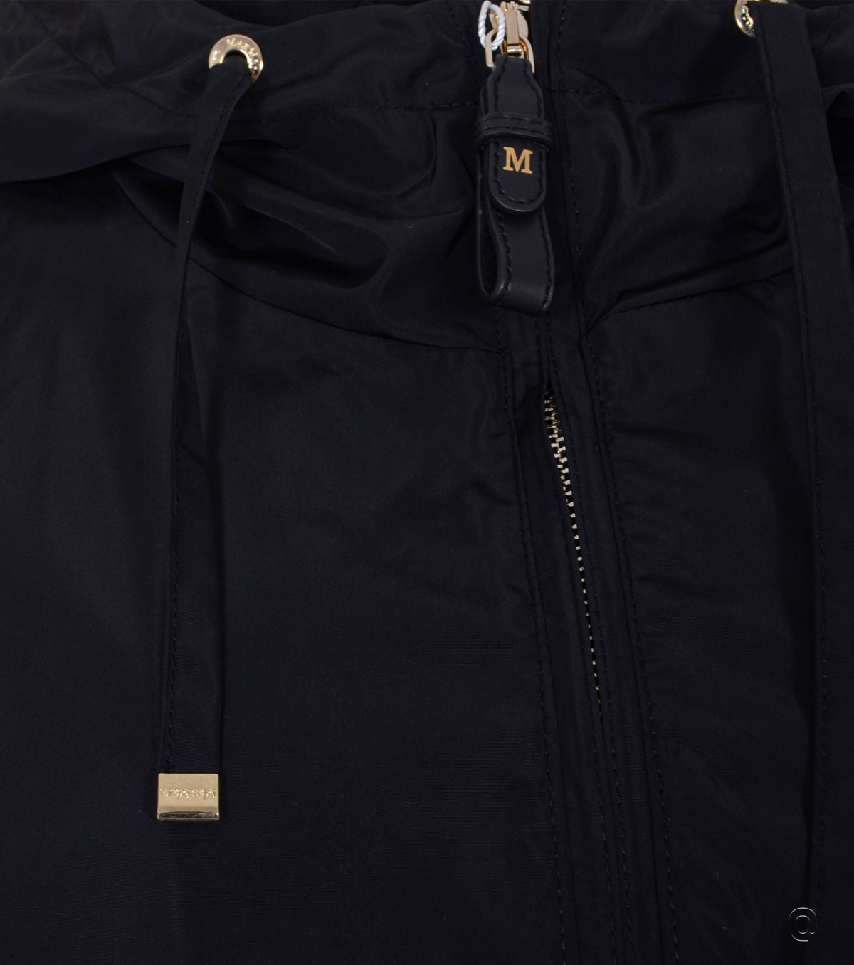 Дамско Преходно яке