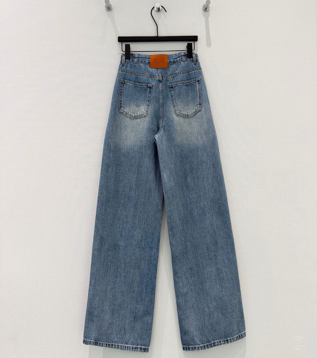 Дънки с висока талия