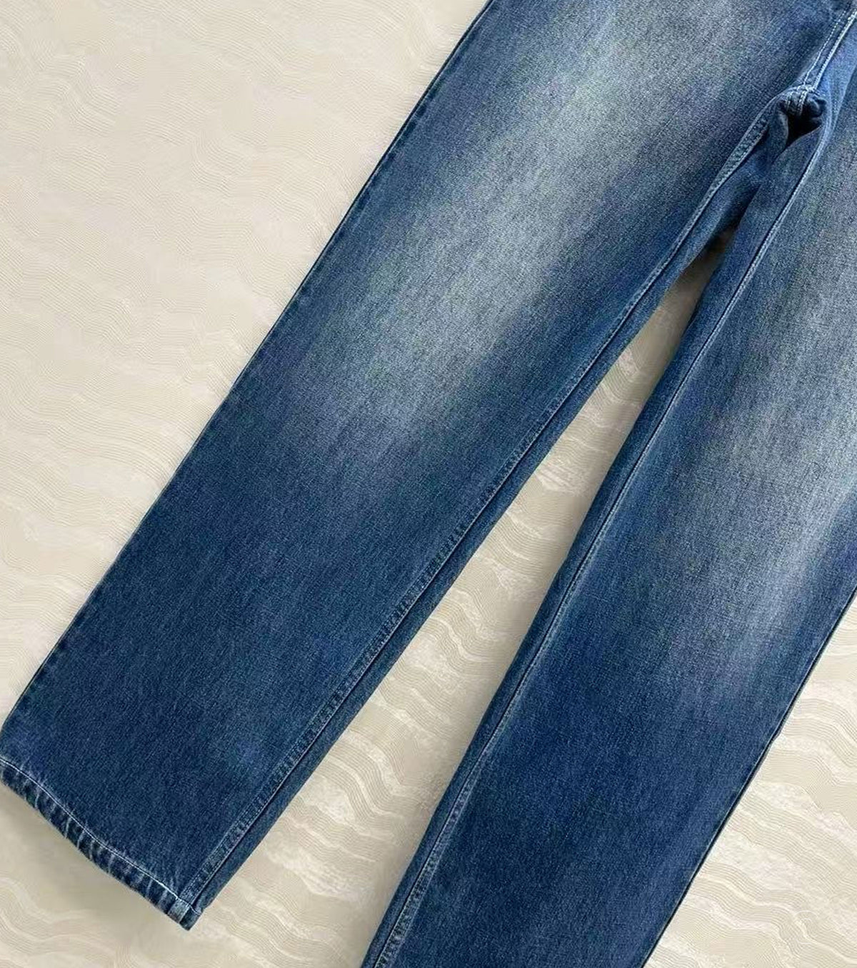 Women Straight-leg denim jeans