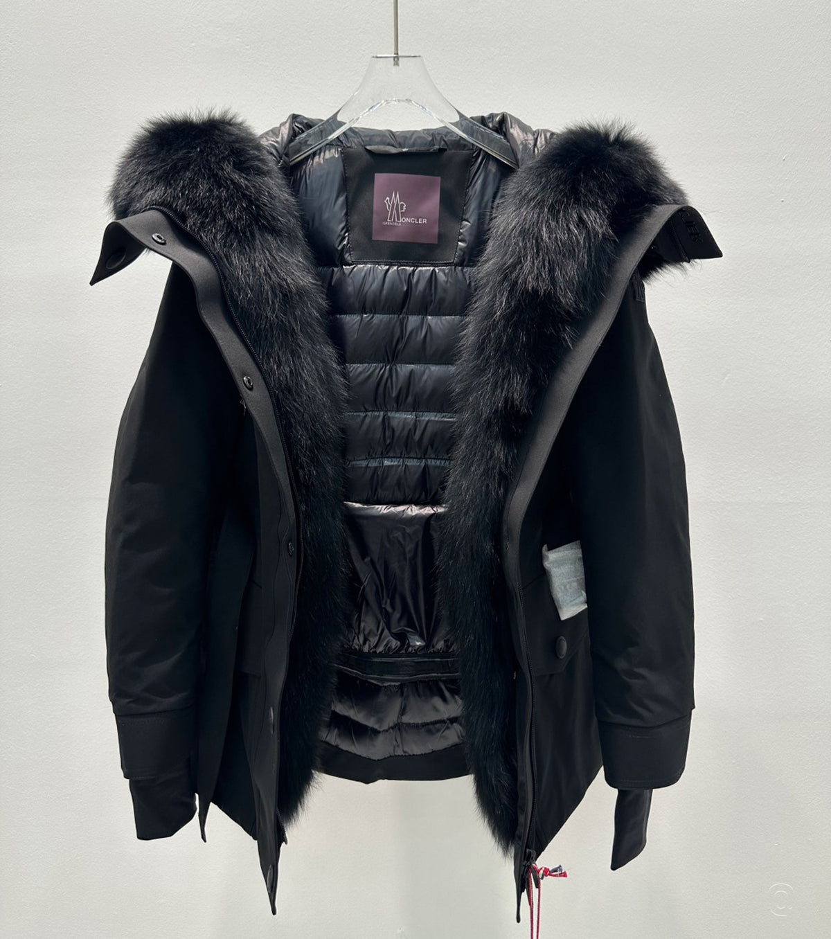 Women ski down parka