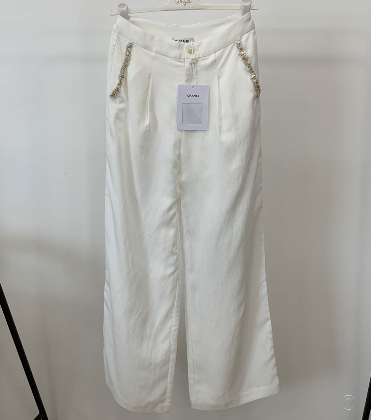 Women set