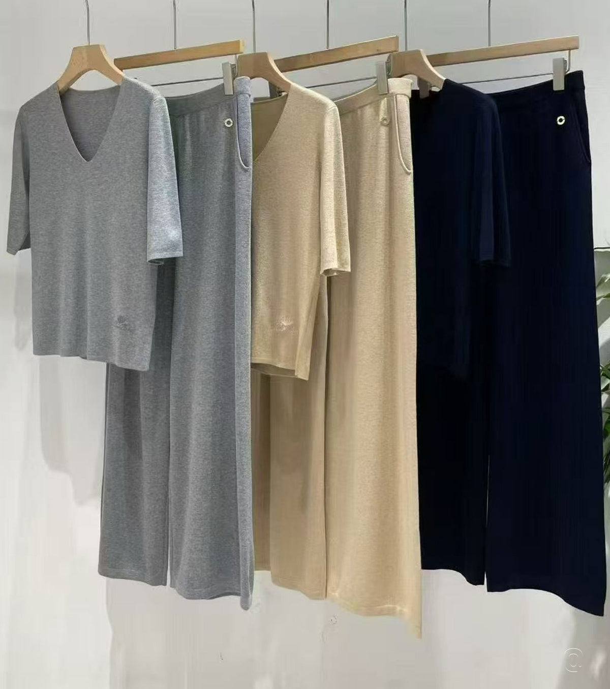 Women set
