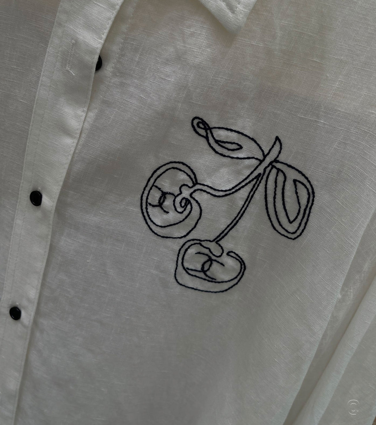 Women shirt