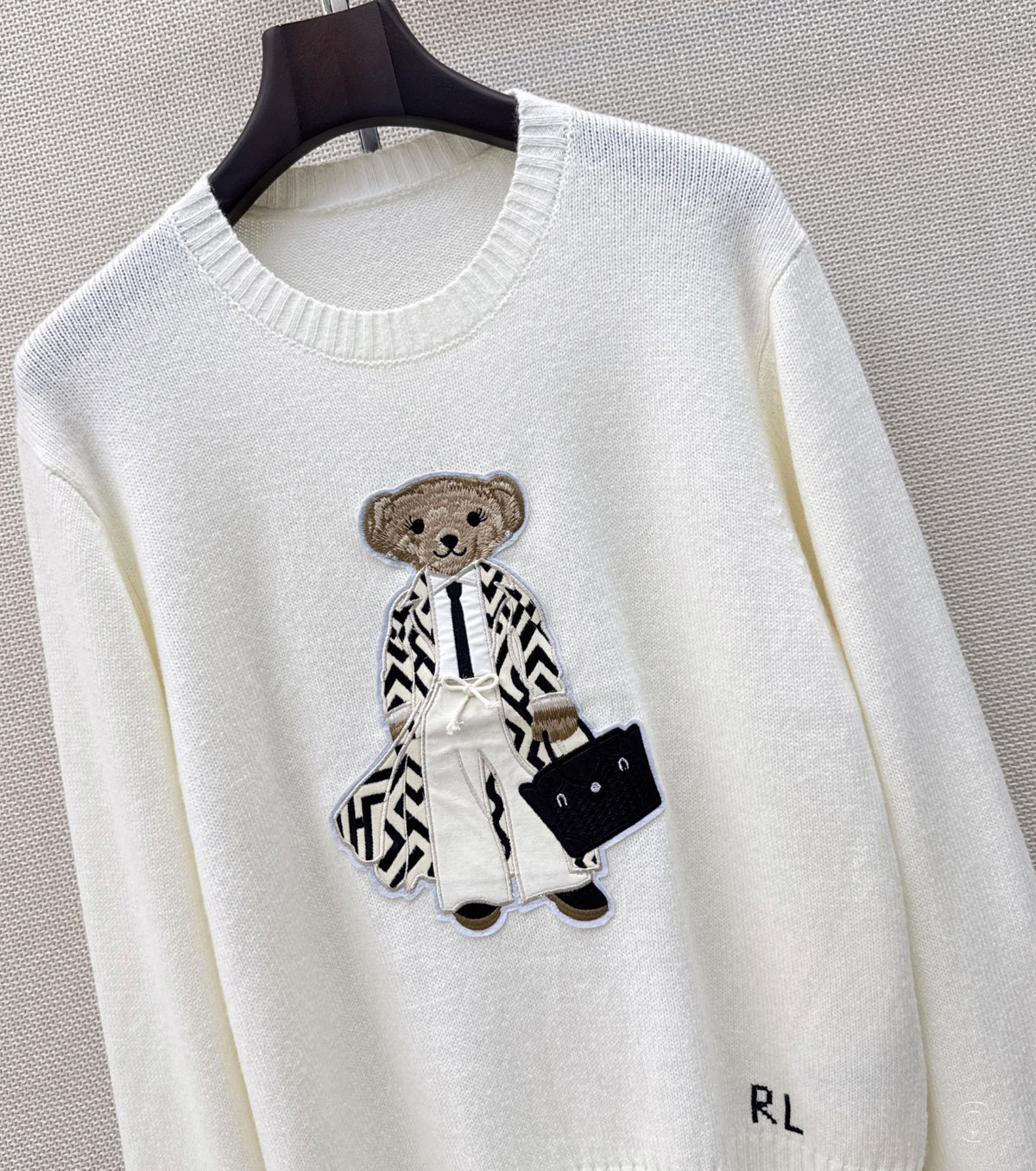Women sweater