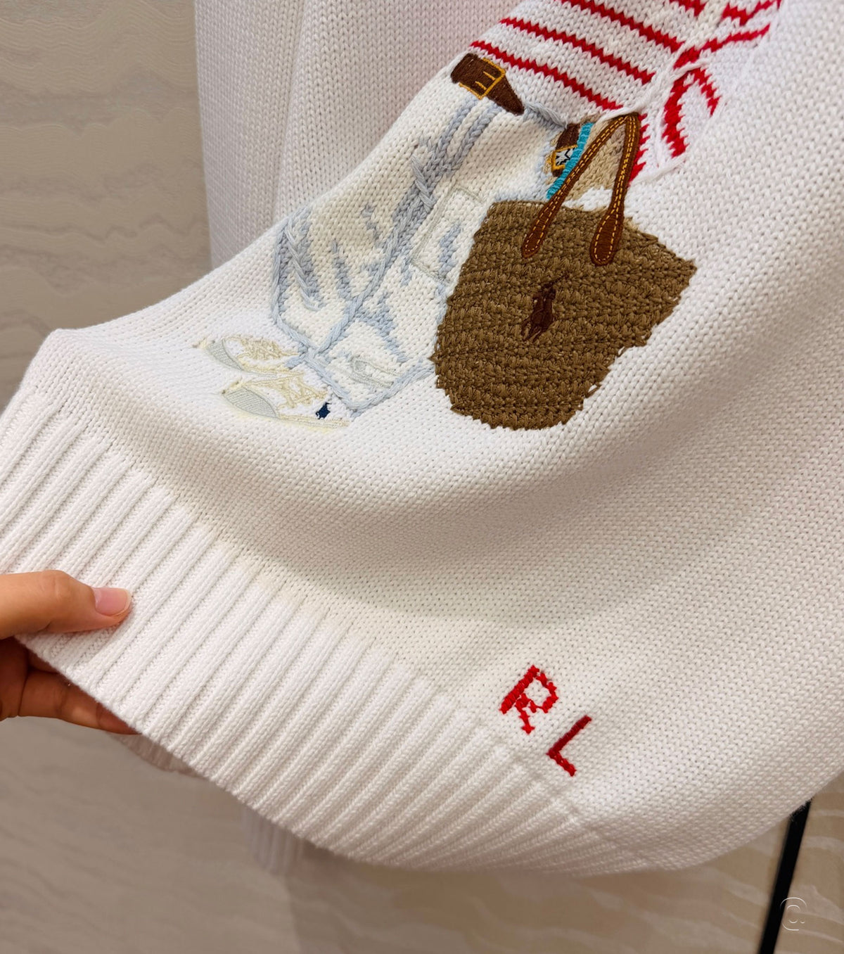 Women sweater