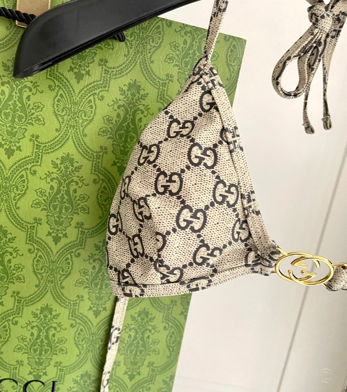 Бански от две части