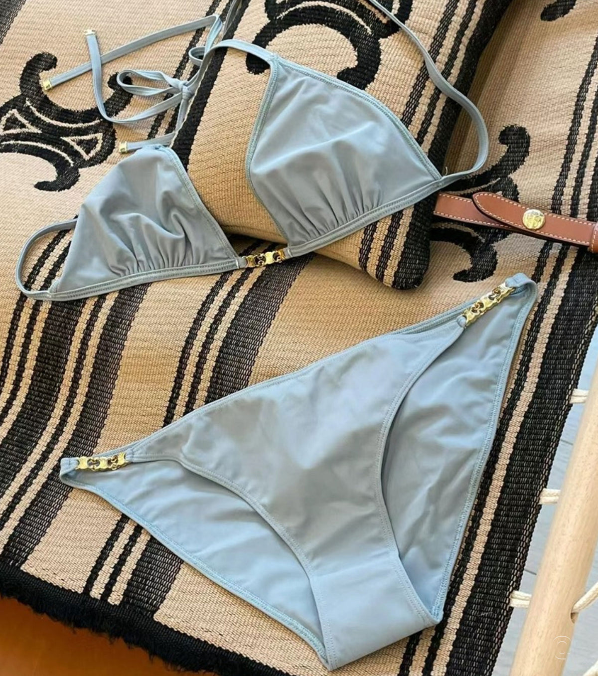 Бански от две части