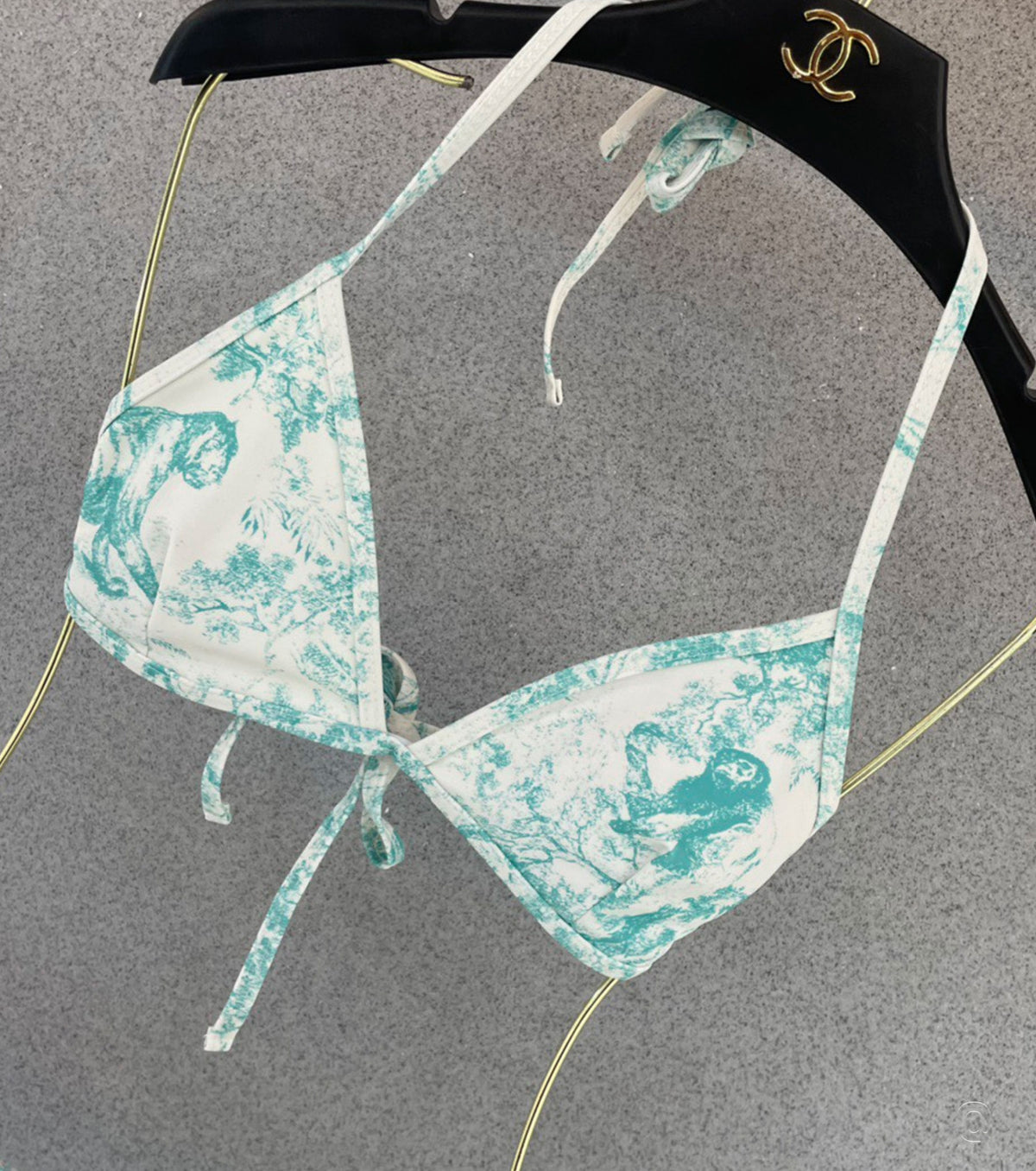 Бански от две части