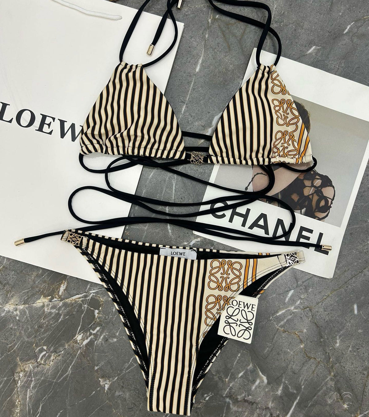 Two-piece SWIMSUIT