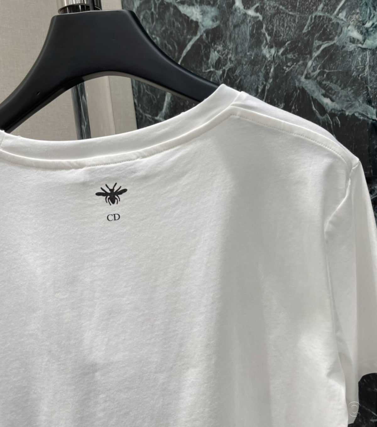 Бродирана тениска