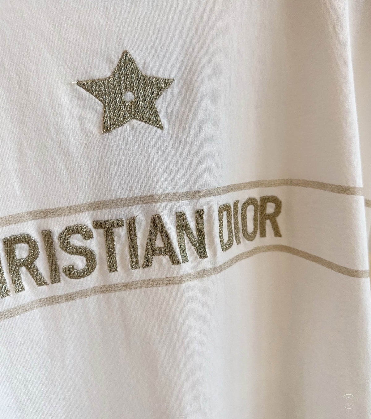 Дамска тениска